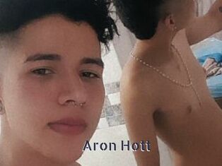 Aron_Hott