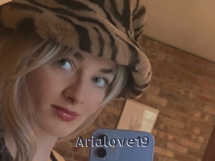 Arialove19