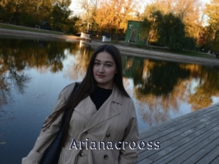 Arianacrooss