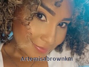 Artemisabrownkm