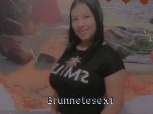 Brunnetesex1