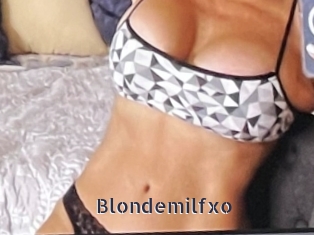 Blondemilfxo