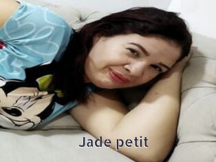 Jade_petit