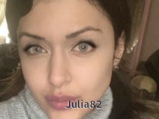 Julia82