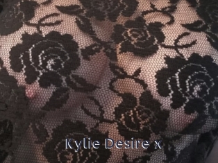 Kylie_Desire_x