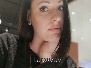 LaraRoxy