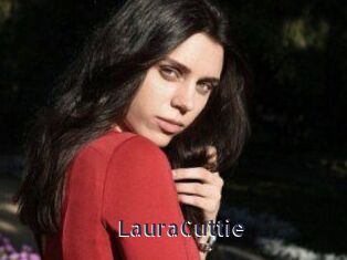 Laura_Cuttie