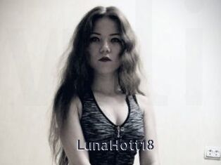 LunaHott18