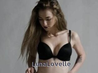 Luna_Lovelle