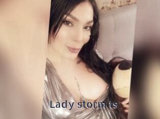 Lady_storm_ts