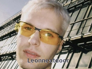 Leonnextdoor