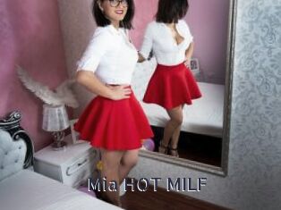 Mia_HOT_MILF