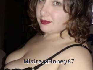 MistressHoney87