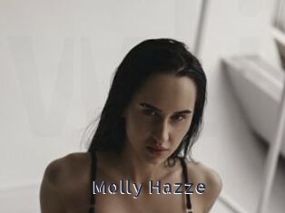 Molly_Hazze