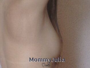 MommyJulia