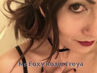 Ms_Foxy_Roxie_Freya