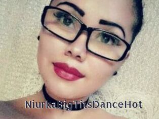 NiurkaBigTitsDanceHot