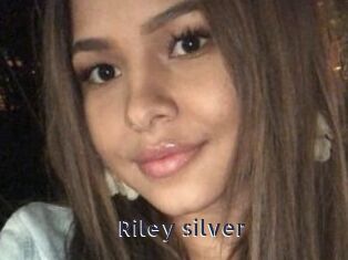 Riley_silver