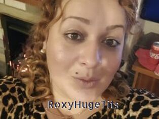 RoxyHugeTits