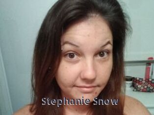 Stephanie_Snow