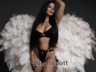 Selena_hott