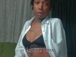 Stonnie_rose