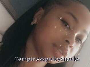 Temptresspickysnacks