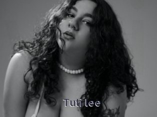 Tuti_lee