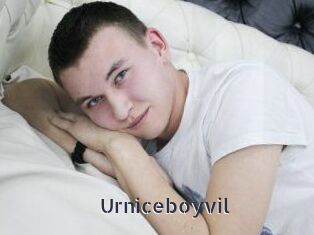 Urniceboyvil